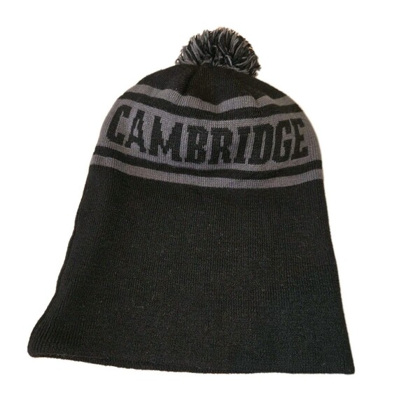 CAMBRIDGE YULE FEST BLACK/GREY KNIT SKI HAT WITH POMPOM HARVARD SQ CAMBRIDGE - Picture 2 of 3